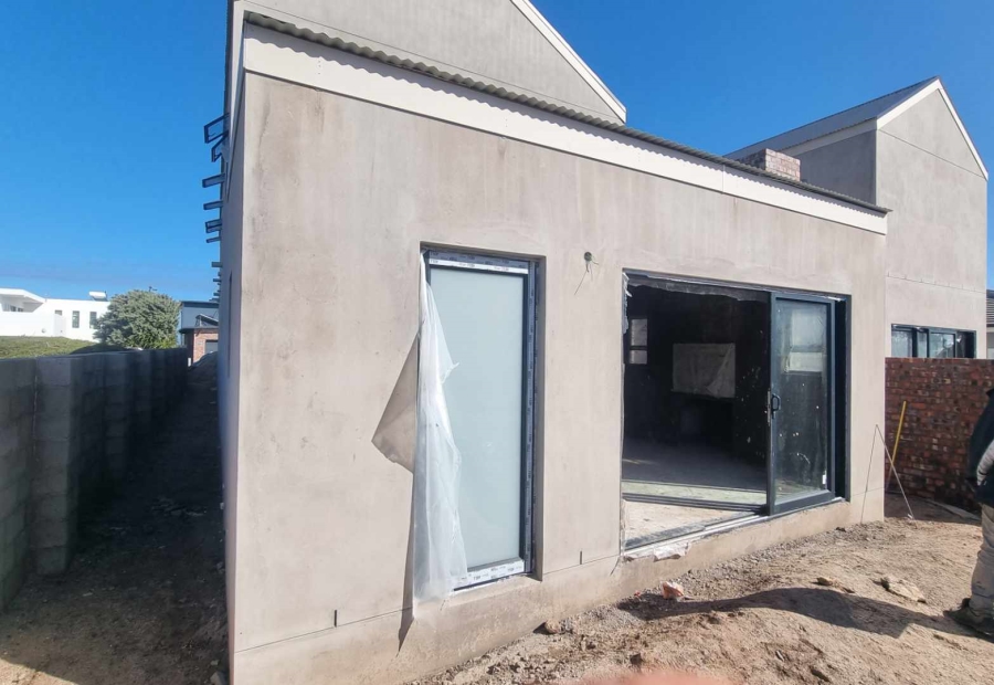 4 Bedroom Property for Sale in Yzerfontein Western Cape
